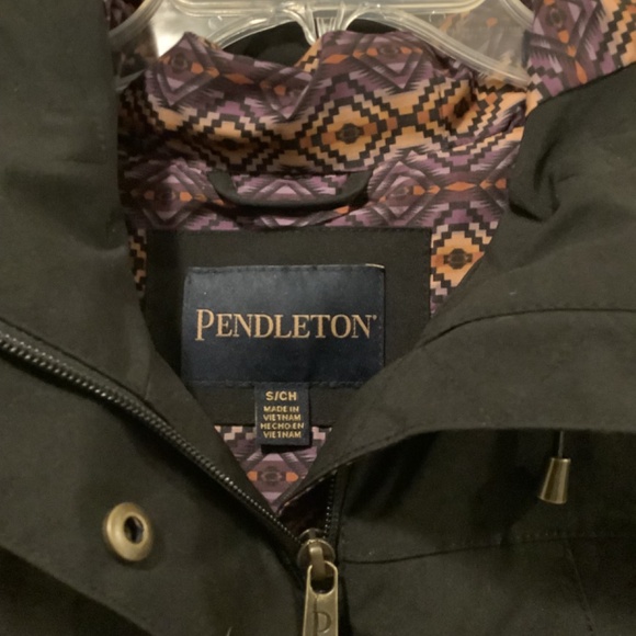 Pendleton jacket/coat - Picture 3 of 4